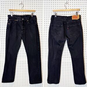 Levi’s | Black 501 Original Fit Jeans w/ Button Fly - 00501-0660 Sz. 32‎